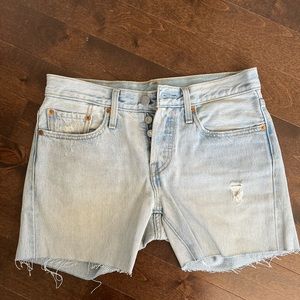 LEVIS DENIM SHORTS